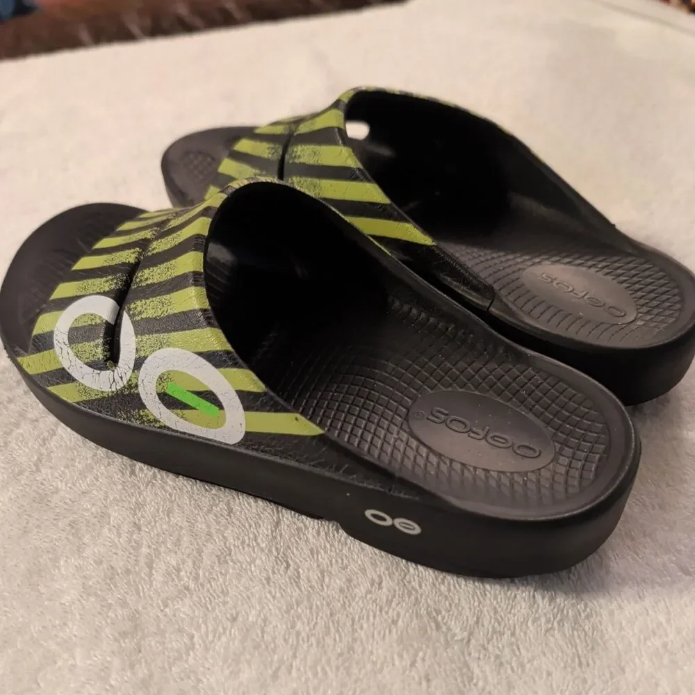 OOFOS Men's OOahh Slip On Slide Sandals Black Yellow M5 W7